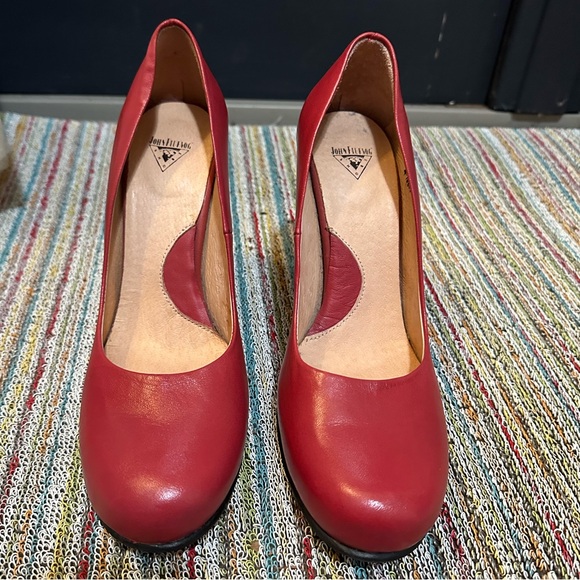 Fluevog NWOB Attentions Paris red/rose leather platform pump - 8.5 - Picture 3 of 15